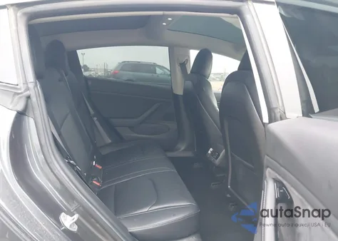 2018 Tesla Model 3 Long Range/Mid Range from USA, damaged, VIN 5YJ3E1EA3JF019960